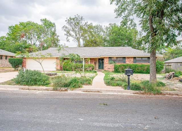 Property at 3501 Oakdale Dr, Temple, TX 76502, 4 beds, 2 baths