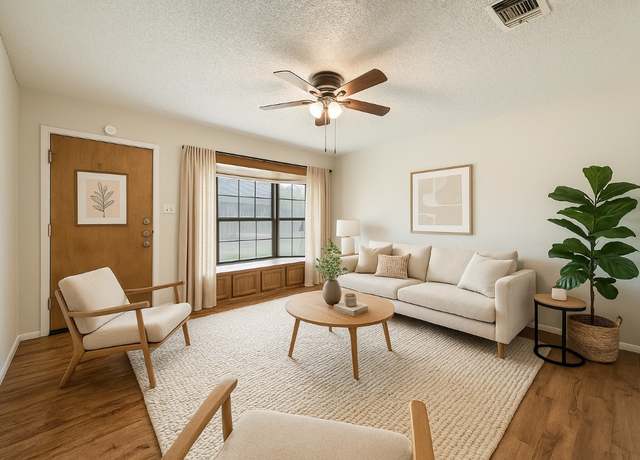 Property at 102 W Pheasant Dr, Austin, TX 78753, 3 beds, 1 bath