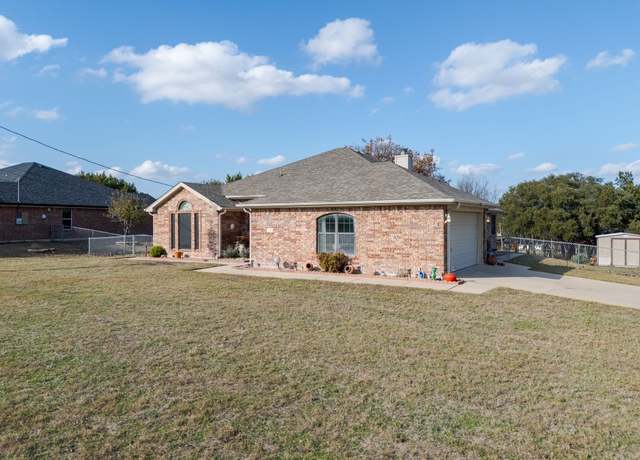 Property at 300 Danzig Dr, Kempner, TX 76539, 3 beds, 2 baths