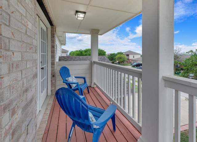 Property at 13605 Lyndon B Johnson St, Manor, TX 78653, 3 beds, 2.5 baths