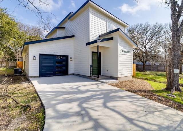 Property at 27 Fallbrook Cir, Wimberley, TX 78676, 3 beds, 2.5 baths
