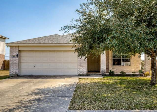 Property at 1514 Paint Brush Dr, Lockhart, TX 78644, 3 beds, 2 baths
