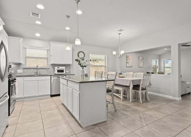 Property at 516 Heinatz Flat Ln, Leander, TX 78641, 4 beds, 2 baths
