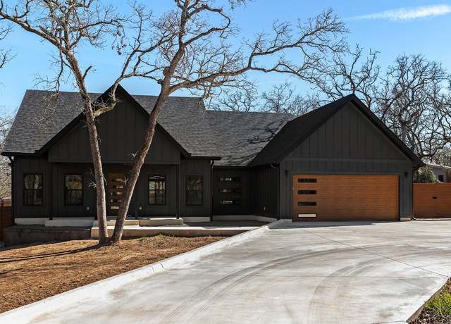 Property at 1905 Skyles, Rockdale, TX 76567, 3 beds, 2 baths