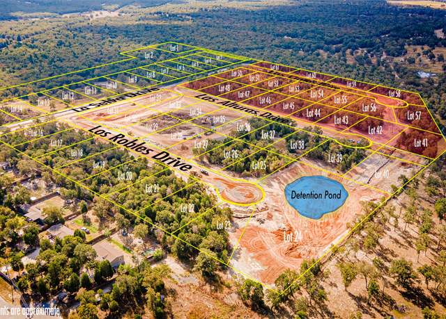 Property at 128 Las Alturas Dr, Elgin, TX 78621