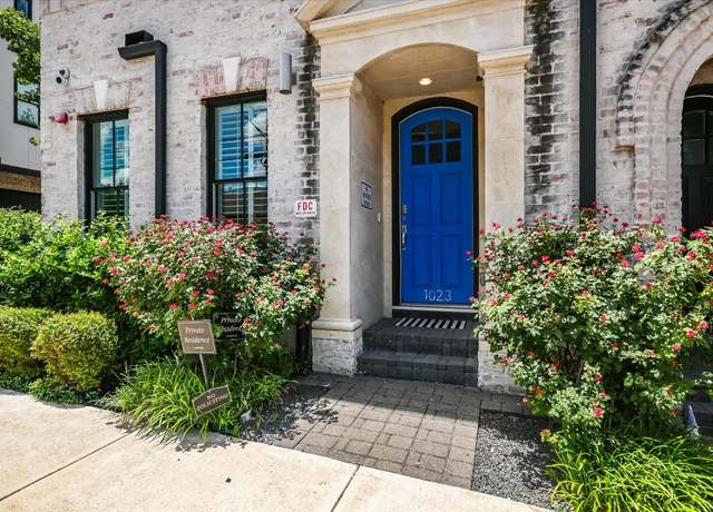 Property at 1023 Juniper St, Austin, TX 78702, 4 beds, 4.5 baths