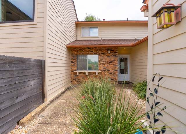 Property at 8403 Ardash Ln, Austin, TX 78759, 3 beds, 2 baths