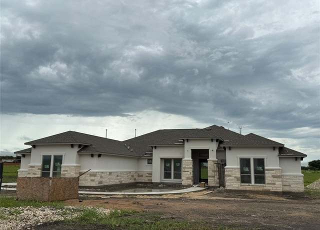Property at 213 Scofield Ave, Georgetown, TX 78628, 4 beds, 4 baths