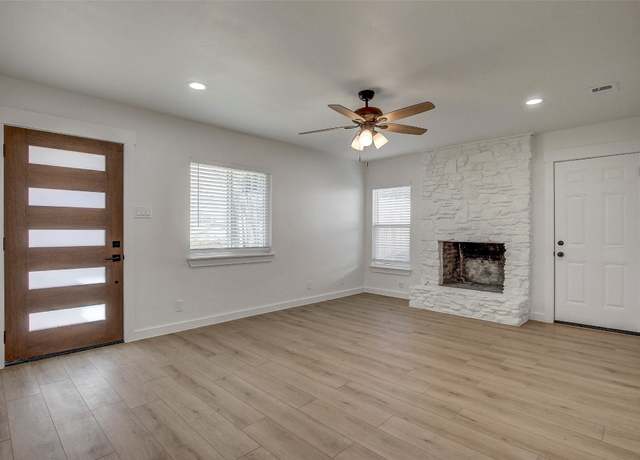 Property at 1402 Valleyridge Cir Unit A, Austin, TX 78704, 2 beds, 1 bath