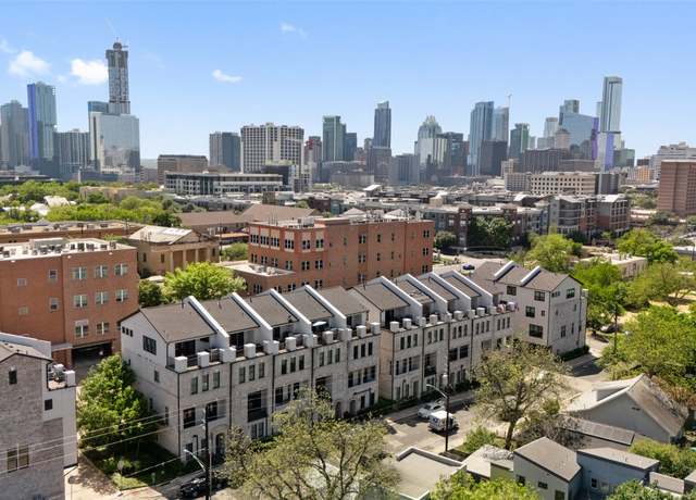 Property at 1015 Juniper St, Austin, TX 78702, 4 beds, 4.5 baths