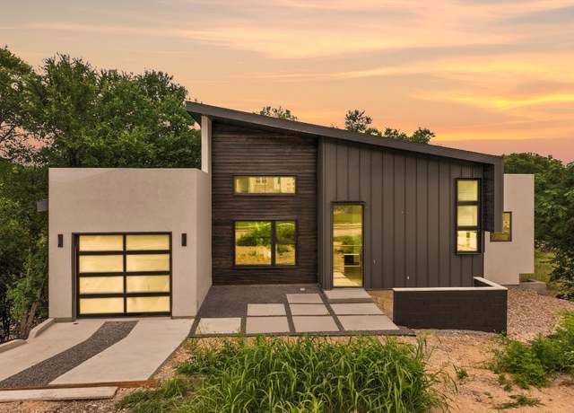Property at 5013 Rob Scott St, Austin, TX 78721, 4 beds, 3.5 baths