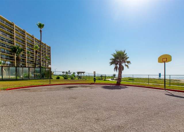 Property at 3938 Surfside Blvd #3206, Corpus Christi, TX 78402, 1 bed, 1 bath