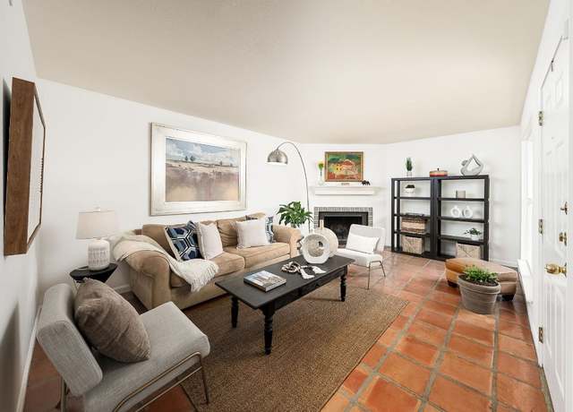 Property at 3617 Las Colinas Dr Unit B, Austin, TX 78731, 3 beds, 2.5 baths