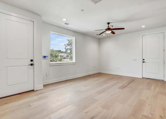 Property at 4127 E 12th St #3, Austin, TX 78721, 3 beds, 2.5 baths