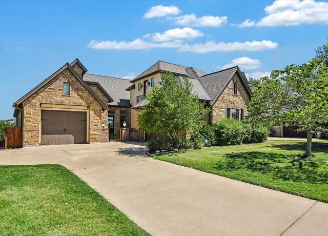 Property at 598 Naples Ln, Austin, TX 78737, 4 beds, 4.5 baths