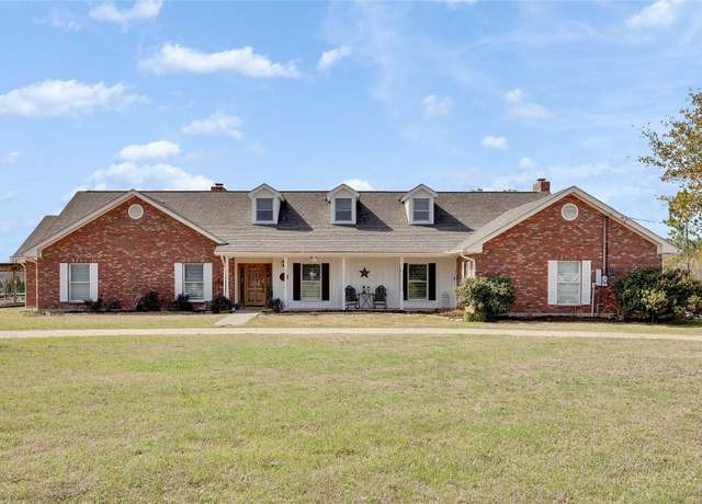 Property at 681 Leisure Ln, Cedar Creek, TX 78612, 4 beds, 3 baths