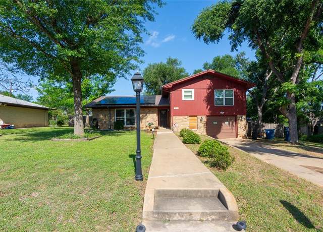 Property at 1212 Lake Terrace Dr, Elgin, TX 78621, 3 beds, 2.5 baths