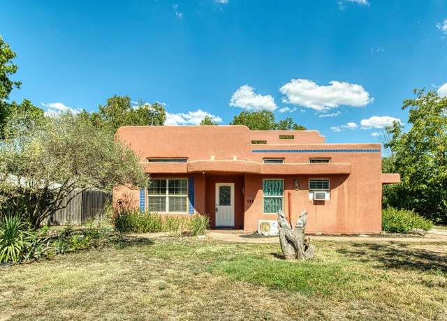 Property at 106 E Graves St, Burnet, TX 78611, 2 beds, 1 bath