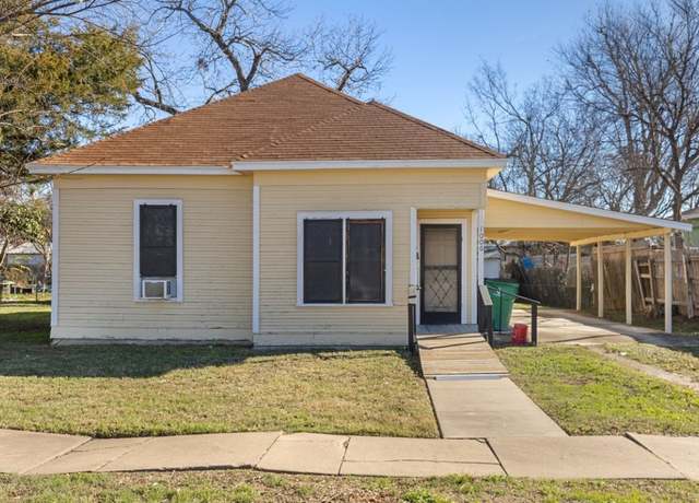 Property at 1006 Porter St, Taylor, TX 76574, 2 beds, 1 bath