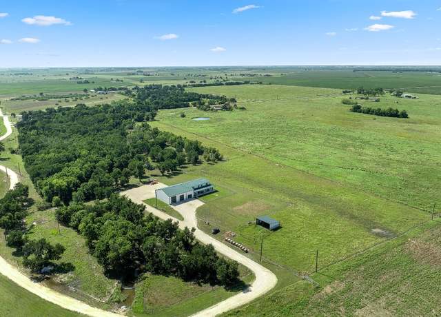 Property at 463 County Road 436, Thorndale, TX 76577, 5 beds, 3.5 baths