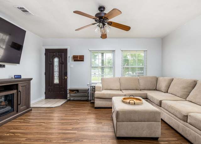 Property at 920 Haley Ave, Rockdale, TX 76567, 3 beds, 2 baths