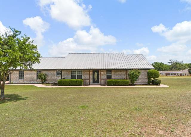 Property at 138 Warren Rd, Lorena, TX 76655, 4 beds, 2.5 baths