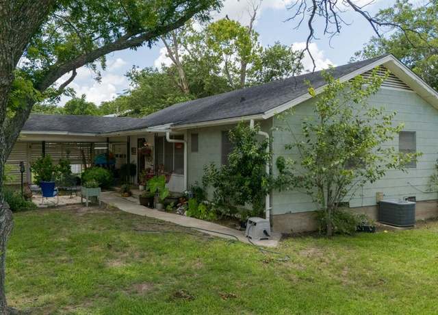 Property at 47 Sue Ann Dr, Lampasas, TX 76550, 3 beds, 2 baths