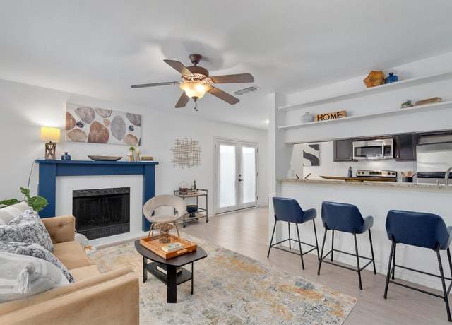 Property at 6700 Cooper Ln #30, Austin, TX 78745, 2 beds, 1.5 baths