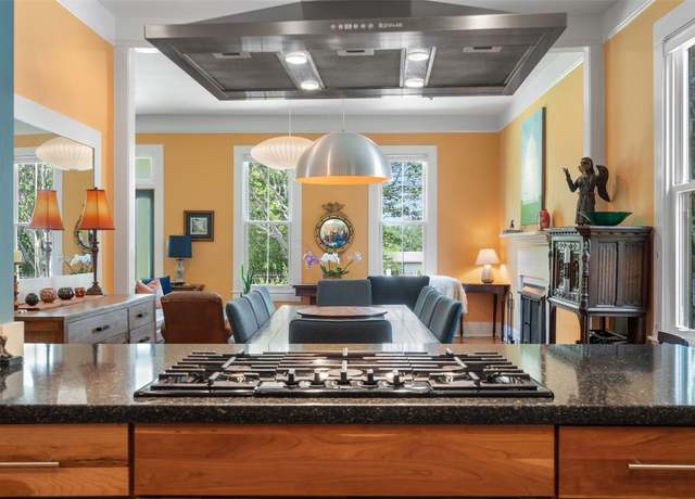 Property at 5803 Gloucester Ln, Austin, TX 78723, 4 beds, 4.5 baths