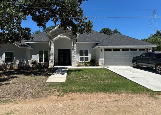 Property at 1899 Viewcrest Dr, Granite Shoals, TX 78654, 3 beds, 2 baths