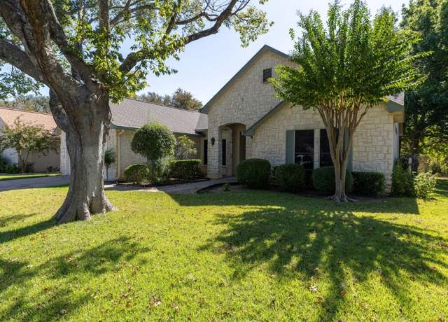 Property at 133 Crystal Springs Dr, Georgetown, TX 78633, 3 beds, 2.5 baths