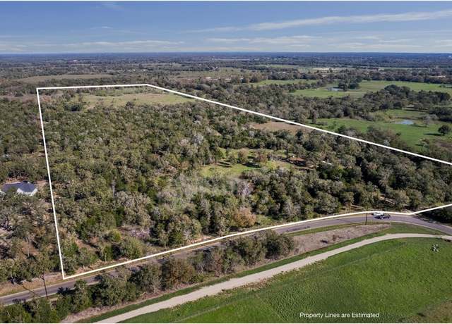 Property at 221 Old Waelder Rd, Flatonia, TX 78941, 2 beds, 2 baths