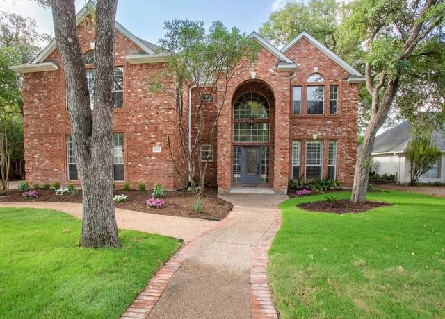 Property at 10115 Pinehurst Dr, Austin, TX 78747, 3 beds, 2.5 baths