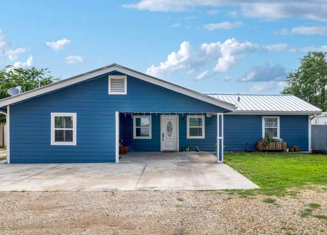 Property at 5902 N Main St N, Taylor, TX 76574, 3 beds, 2.5 baths