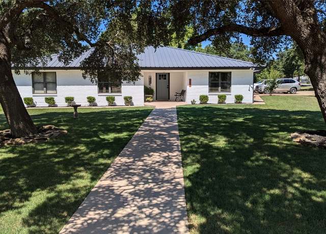 Property at 100 Robin Ln, Bertram, TX 78605, 3 beds, 2 baths