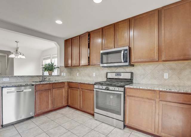 Property at 468 Moonwalker Trl, Buda, TX 78610, 4 beds, 3 baths