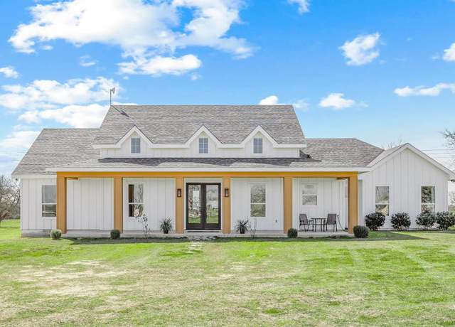 Property at 2230 Farm To Market 713, Lockhart, TX 78644, 5 beds, 2 baths