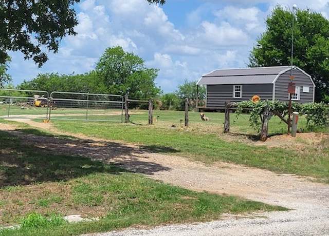 Property at 5279 Fm 2762, Flatonia, TX 78941, 1 bed, 1 bath