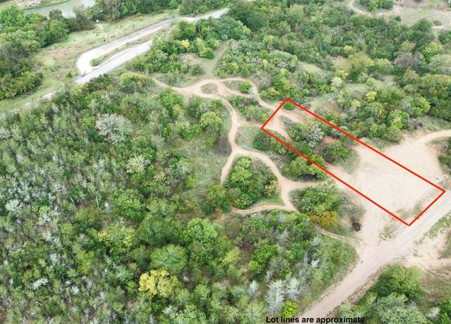 Property at 313 Kahana Ln, Bastrop, TX 78602