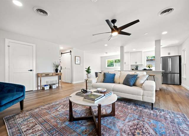 Property at 616 Bissonet Ln, Austin, TX 78752, 3 beds, 2 baths