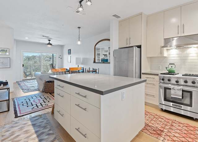 Property at 1741 Spyglass Dr Unit 1-232, Austin, TX 78746, 2 beds, 2 baths