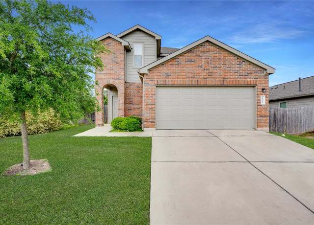 Property at 10701 Dimitrios Dr, Austin, TX 78747, 5 beds, 3.5 baths