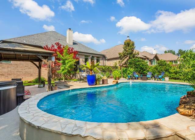 Property at 5312 Fort Benton Dr, Austin, TX 78735, 3 beds, 2 baths