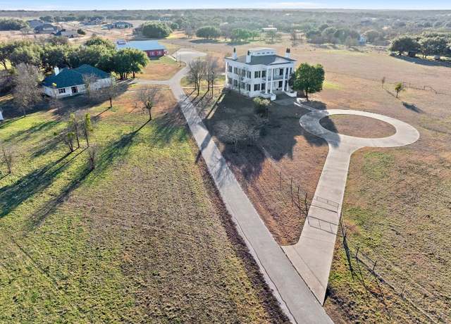 Property at 4477 Fm 2843, Salado, TX 76571, 7 beds, 6 baths