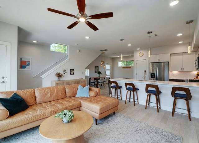 Property at 2100 Rosewood Ave Unit B, Austin, TX 78702, 2 beds, 2.5 baths