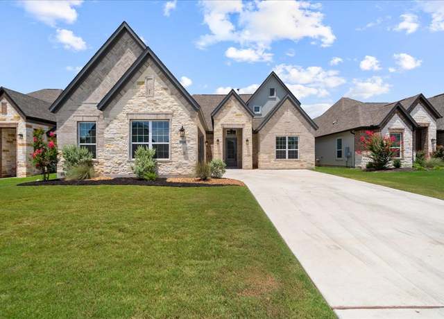 Property at 17208 Howdy Way, Manor, TX 78653, 4 beds, 3 baths