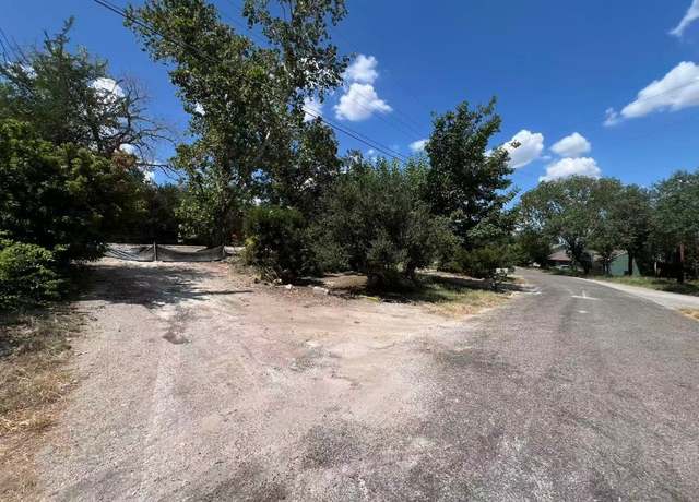 Property at 11014 W Lake Terrace Dr, Jonestown, TX 78645