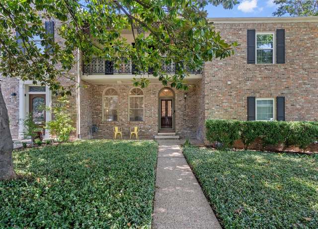 Property at 506 W 33rd St, Austin, TX 78705, 3 beds, 2.5 baths