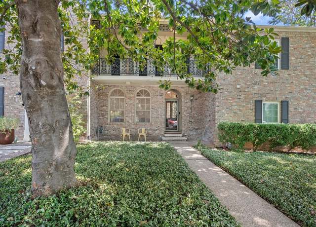 Property at 506 W 33rd St, Austin, TX 78705, 3 beds, 2.5 baths