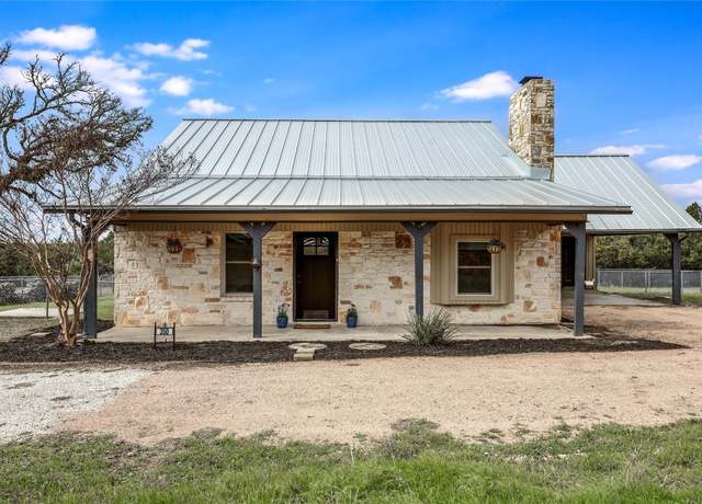 Property at 350 Medlin Creek Loop, Dripping Springs, TX 78620, 2 beds, 2.5 baths